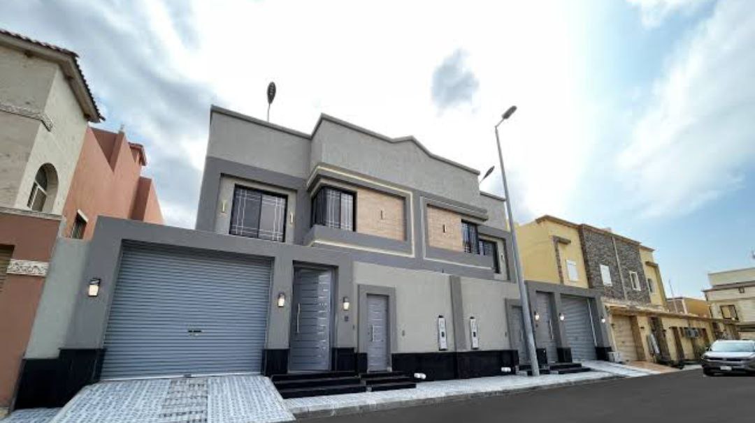 compound house